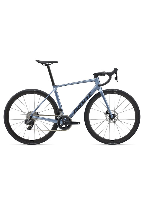Giant TCR Advanced 1 KOM 2025